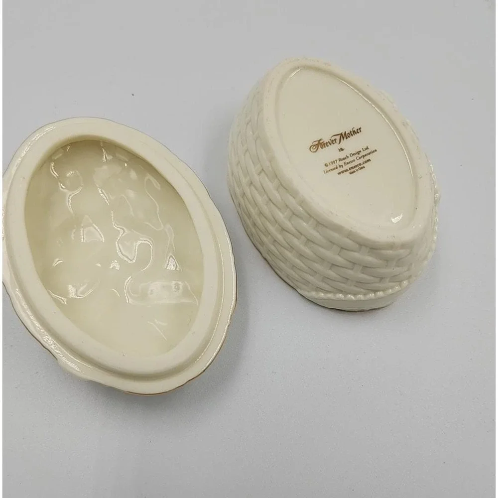 Vintage 1997 Enesco FOREVER MOTHER‎ Dresser Vanity Ceramic Trinket Box Jewelry